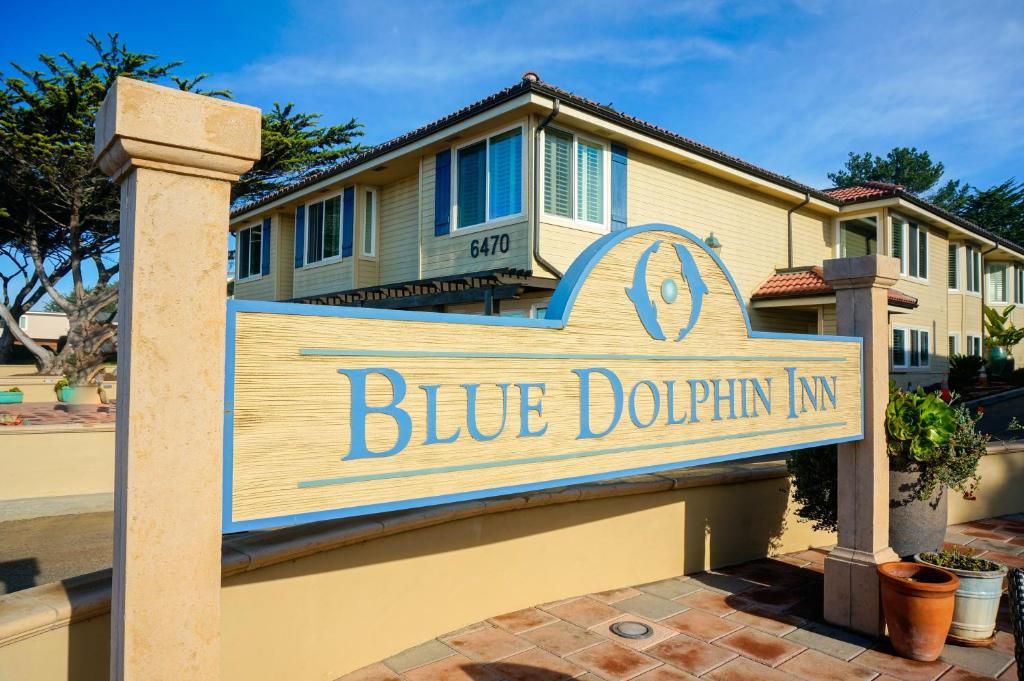 Blue Dolphin Inn - main image