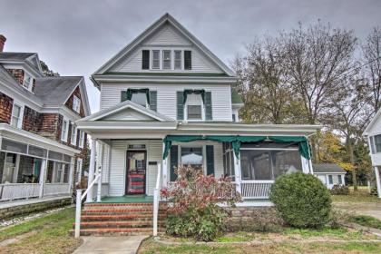 Cambridge Colonial Home Walk to Town and Waterfront - image 4