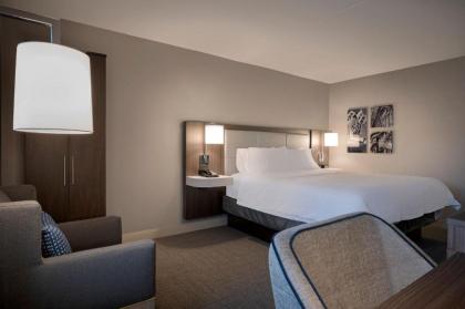 Hampton Inn by Hilton Boston/Cambridge - image 12