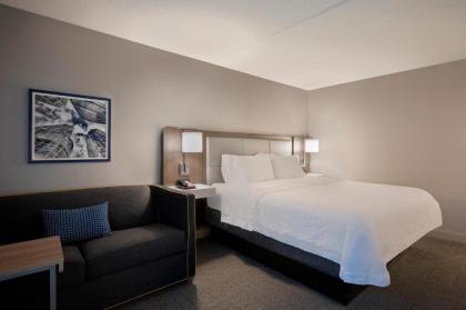 Hampton Inn by Hilton Boston/Cambridge - image 16