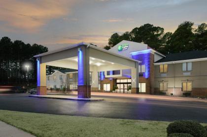 Holiday Inn Express Camden Hotel - image 3