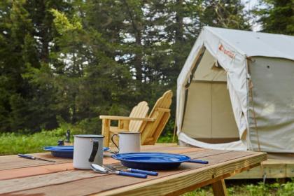 Luxury tents in Camden Maine