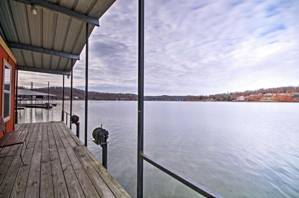 Cozy Camdenton Cottage with Deck and Boat Dock Access! - image 6