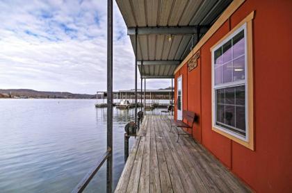 Cozy Camdenton Cottage with Deck and Boat Dock Access! - image 8