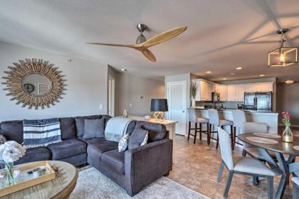 Cozy Lakefront Condo with Grill and Dock Access! - image 3