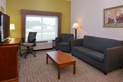 Holiday Inn Express Campbellsville an IHG Hotel - image 16