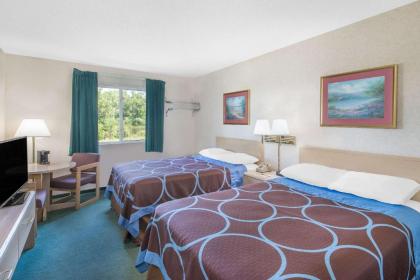 Super 8 by Wyndham Canandaigua - image 9