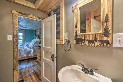 Cozy Candler Cottage - 11 Mi to DT Asheville! - image 12