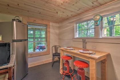 Cozy Candler Cottage - 11 Mi to DT Asheville! - image 7