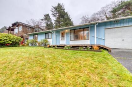 Cottage on Hemlock Street Cannon Beach Oregon