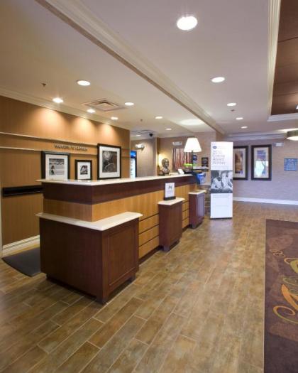 Hampton Inn Atlanta-Canton - image 9