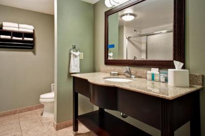 Hampton Inn & Suites Detroit-Canton - image 14