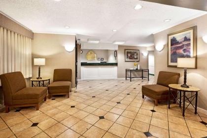 La Quinta Inn by Wyndham Detroit Canton - image 15