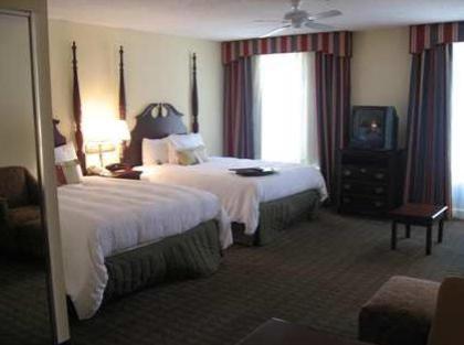 Hampton Inn Canton - image 5