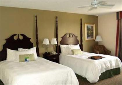 Hampton Inn Canton - image 6