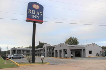 Relax inn - image 2