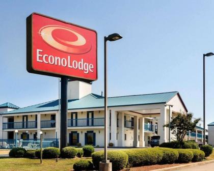 Econo Lodge Canton - image 1