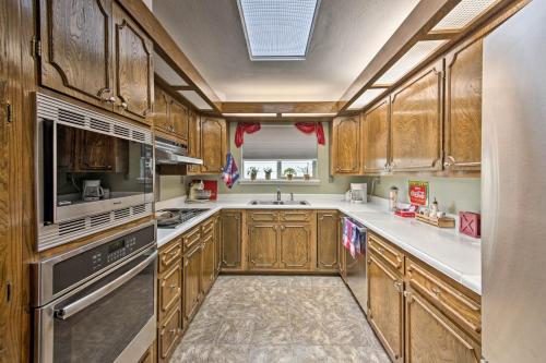 Canyon Lake Home with Yard - half Mile To Boat Launch! - image 5