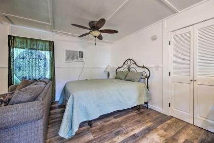 Pet-Friendly Canyon Lake Cottage Fish and Boat - image 10