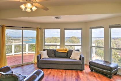 Spacious Canyon Lake Home Less Than 1 Mi to Boat Ramp - image 13