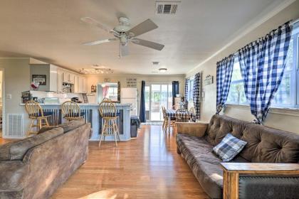 Pet-Friendly Home Game Room and Lake Living! - image 7