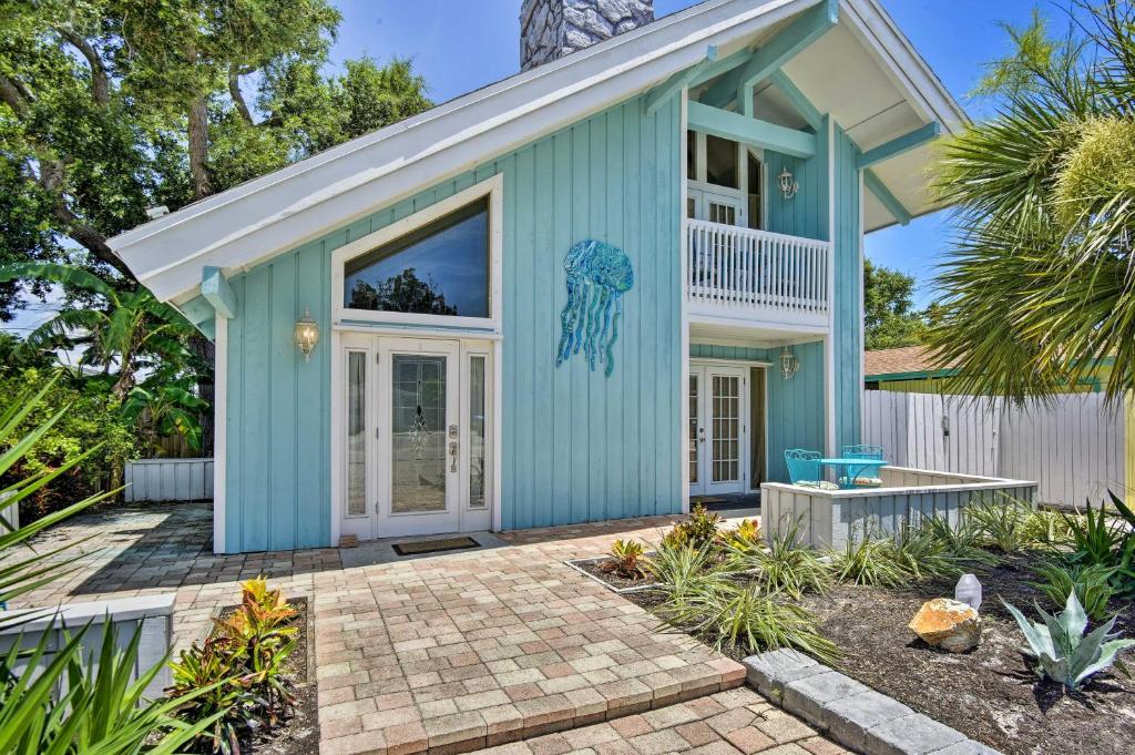 Cape Canaveral Cottage with Pool - Walk to Beach! - main image