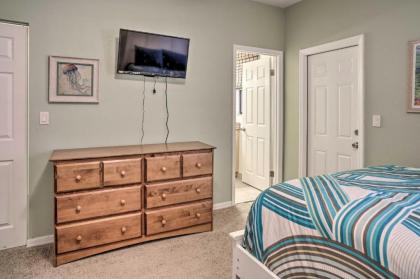 Updated Cape Canaveral Townhome Walk to the Beach - image 14