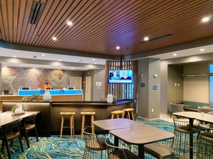 SpringHill Suites by Marriott Cape Canaveral Cocoa Beach - image 8