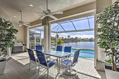 Bikinis and Martinis - Canalfront Cape Coral Home! - image 4