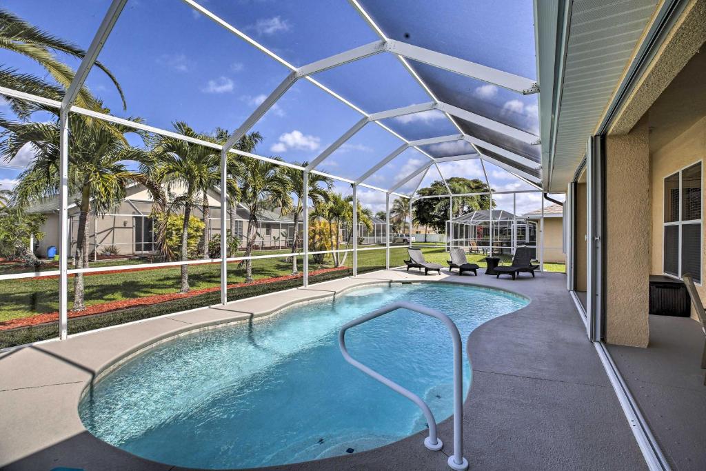 Cape Coral Retreat with Lanai - 5 Miles to Downtown! - image 7