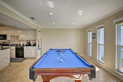 Sunny Escape with Pool Table By Shops and Dining - image 9