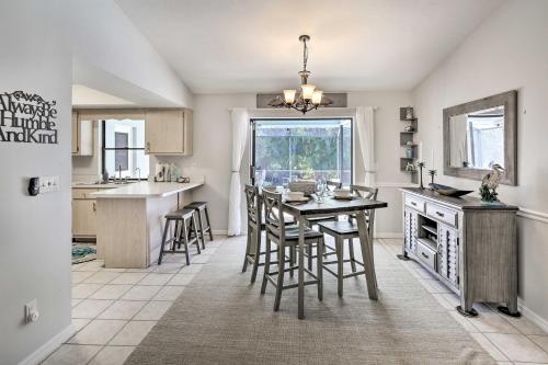 Sleek Updated House with Lanai Less Than 10 Min From Downtown! - image 5