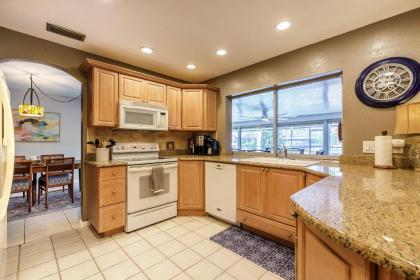 Villa Admiral's Retreat - Southern exposure DIRECT gulf access bikes kayak and heated pool! - image 15