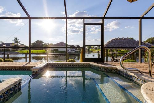 Villa SeaOarNo - Cape Coral - Roelens Vacations - main image