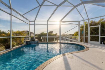 Villa Siren's Song - Cape Coral - Roelens Vacations