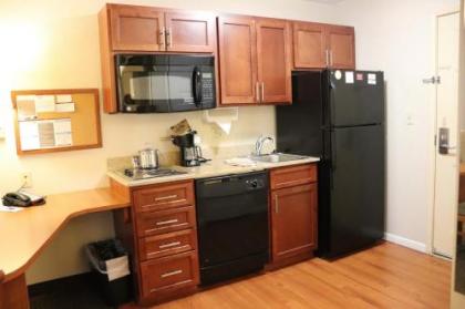 Candlewood Suites Cape Girardeau an IHG Hotel - image 14