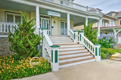 Luxe Historic Beach Condo Walk to Atlantic Coast! - image 16