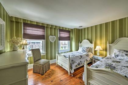 Striking Cape May Getaway Steps From Beach! - image 16