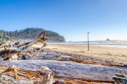 Cape Meares Beach Getaway - image 5