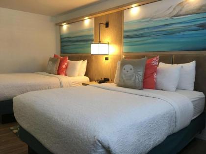 Best Western Plus Capitola By-the-Sea Inn & Suites - image 11