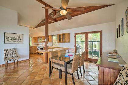 Captain Cook ‘Anji’s Beach House’ w/Lanai & Views! - image 2