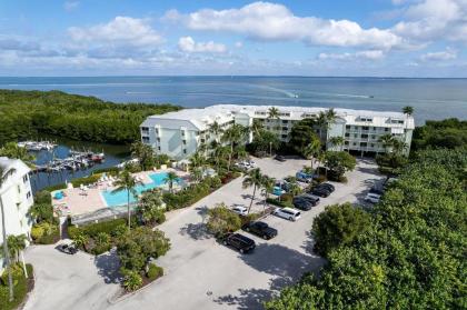 Beautiful Waterfront Residence at South Seas Resort - image 10