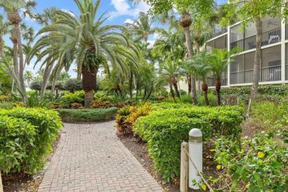 World Class Resort Famous Beaches Captiva Island Remodeled Unit Large Lanai - image 12