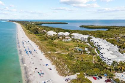 World Class Resort Famous Beaches Captiva Island Remodeled Unit Large Lanai - image 8