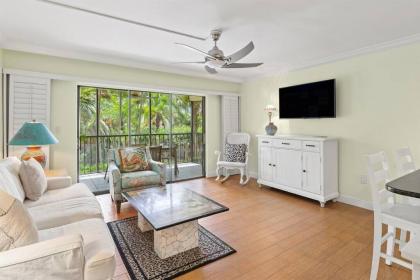 Newly Renovated Tennis Villas Residence South Seas Resort Captiva - image 2