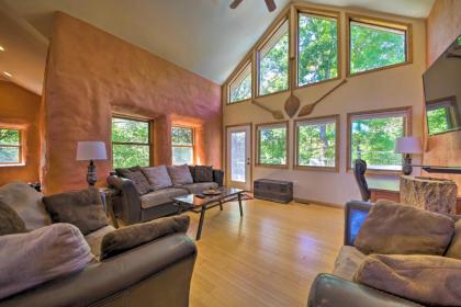 Peaceful Custom Carbondale Home with Pool Near SIU Carbondale