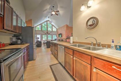 Peaceful Custom Carbondale Home with Pool Near SIU! - image 5