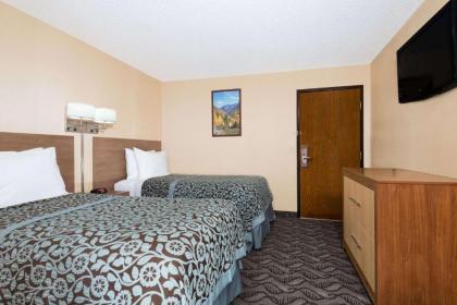 Days Inn by Wyndham Carbondale - image 6