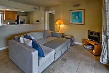 Walkable Carefree Casita with On-site Pool and Jacuzzi! - image 14