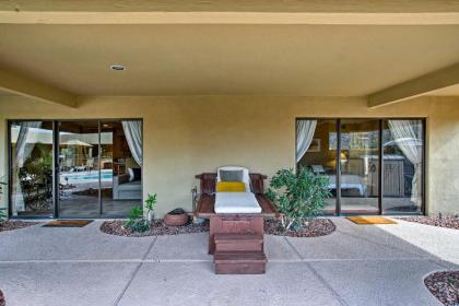 Walkable Carefree Casita with On-site Pool and Jacuzzi! - image 8